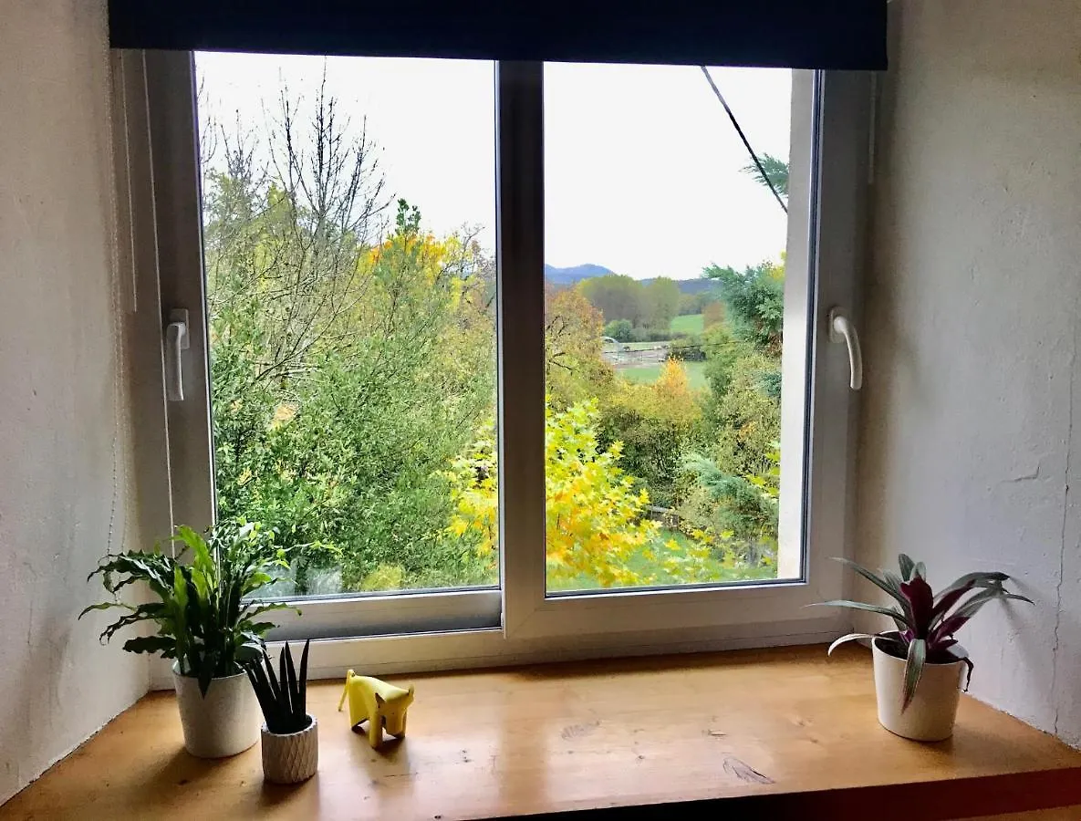 Appartement Le PIPAPO à Saint-Martin-de-Bavel 0*,