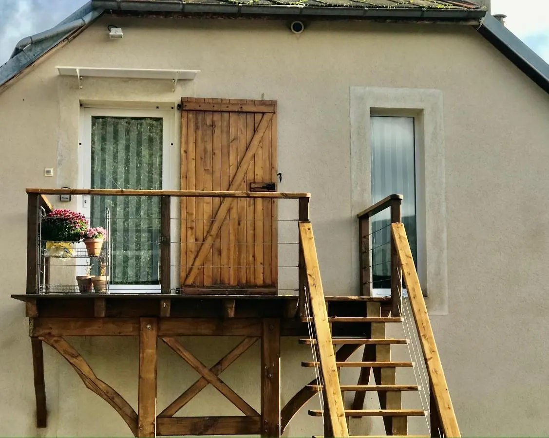 Appartement Le PIPAPO à Saint-Martin-de-Bavel